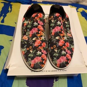 Steve Madden shoes